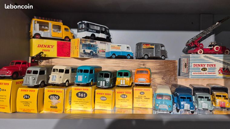 CIJ Ancien - Renault Estafette Miniature Réf 3.90 (Avec Boîte)