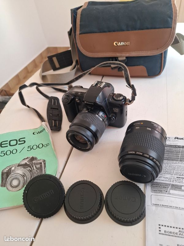 Appareil photo en kit Canon EOS 500 N Silver avec deux
