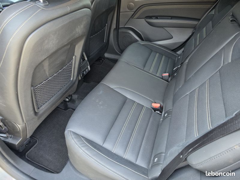 Renault ARKANA 1.6 E-TECH HYBRIDE 145CH ENGINEERED -22 (image 10)