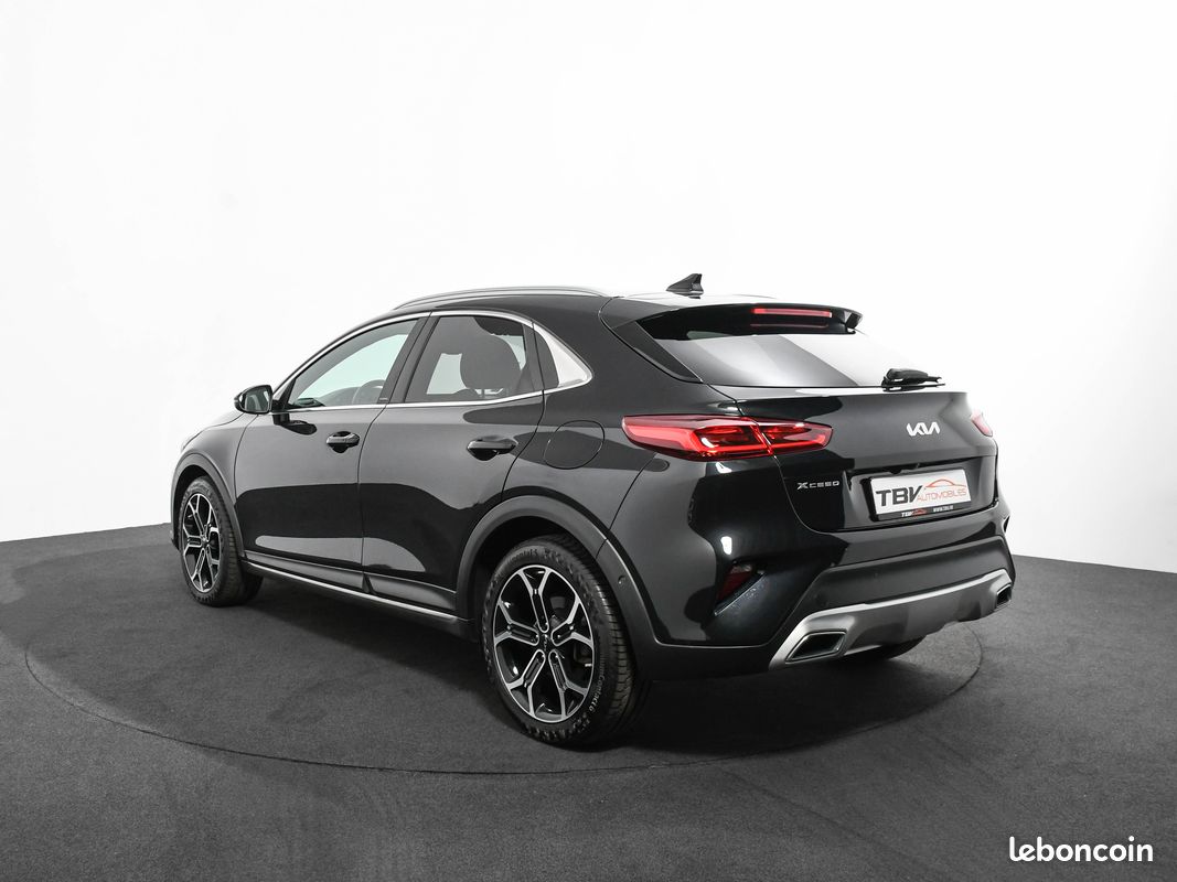 Kia xceed 1.5 t-gdi 160 cv type black xdition keyless hi-fi jbl virtual cockpit acc front assist lane assist park assist sieges elec. Et chauffants gps carplay feux led jantes 18″ (image 3)