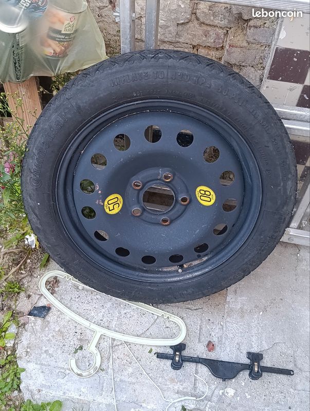 Roue de secours (image 1)