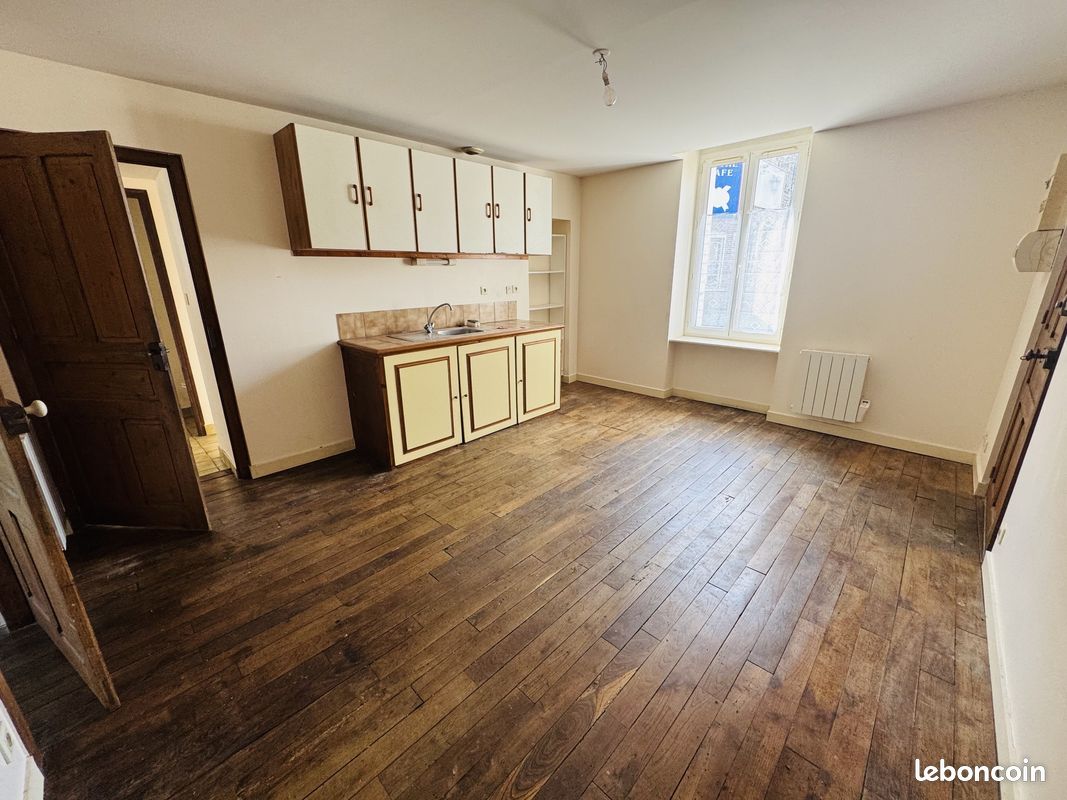 Appartement 2 pièces 41 m² · à Essé · 41 m² · 350 €/mois