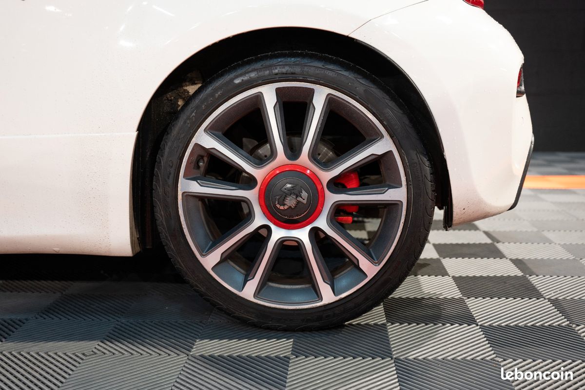 Abarth 500 cabriolet 595 1.4 t-jet 165cv turismo bva (image 15)