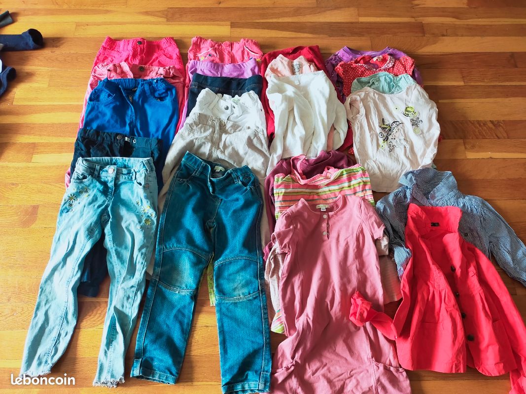 Lot vêtements fille 5-7 ans (image 1)