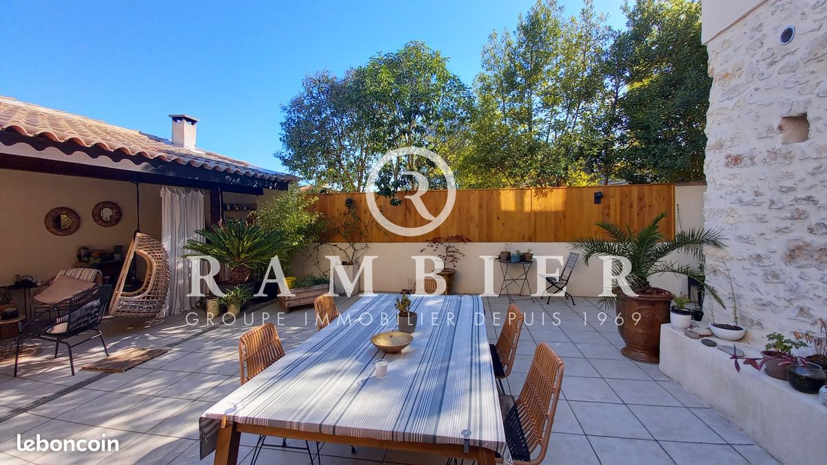 Maison 6 pièces 141 m² · à Saint-Mathieu-de-Tréviers · 141 m² · 479 000 €