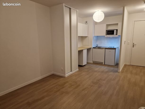 Appartement 2 pièces Blanc Mesnil