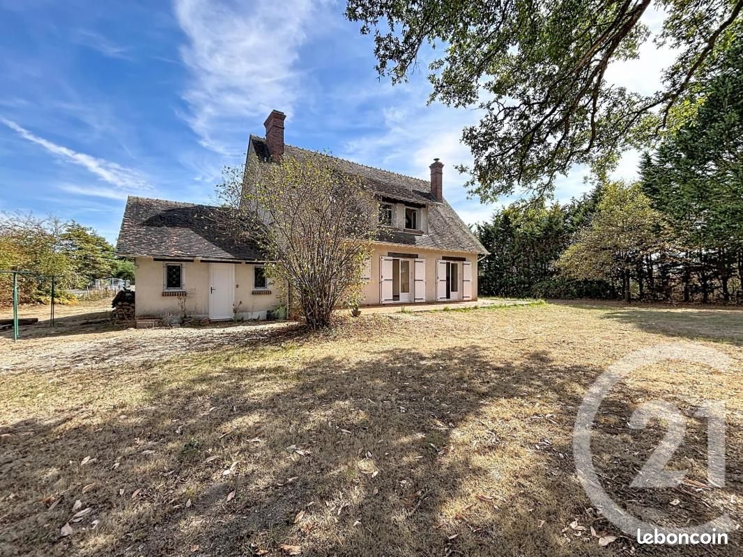 Maison 6 pièces 138 m² · à Jouy-le-Potier · 138 m² · 1 395 €/mois