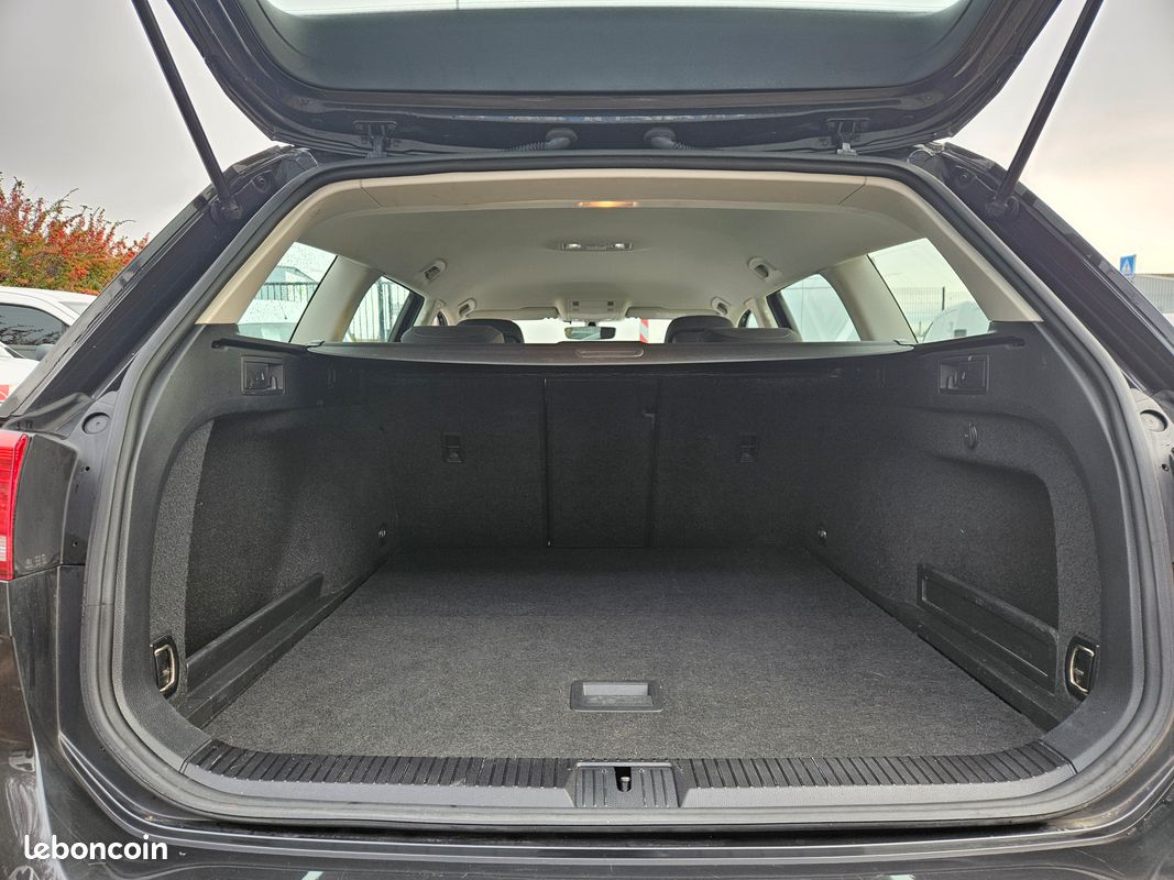 Volkswagen passat sw 2.0 tdi 150 cv dsg7 confortline 2018 (image 5)