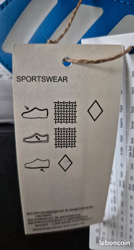 Chaussures neuves ADIDAS T27 (image 7)