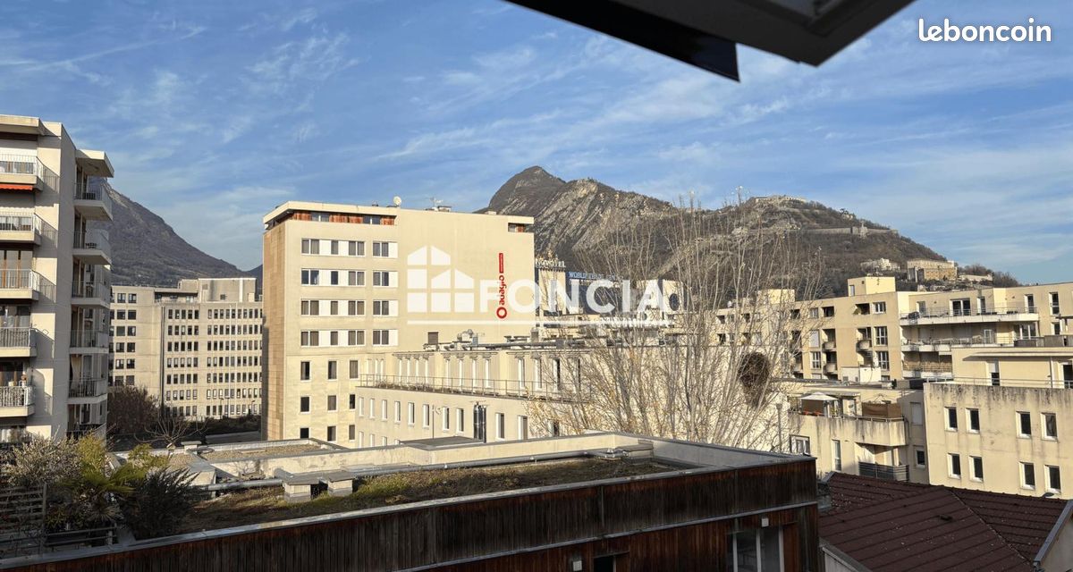 Studio + parking privé - grenoble europole, ecole de commerce gem et minatec