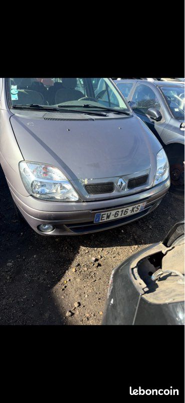 Cache Rétroviseur Intérieur Avant Pour Renault Clio 2 Phase 2 (2006) - Occasion