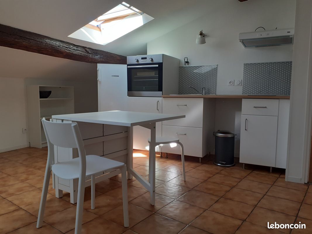 Appartement 2 pièces 27 m² · à Lyon · 27 m² · 900 €