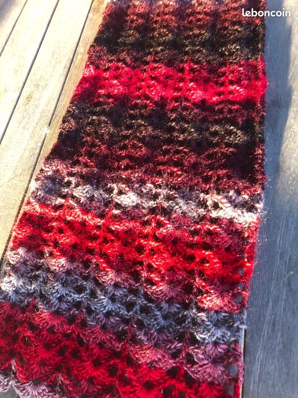 Écharpe au crochet faite maison (image 3)