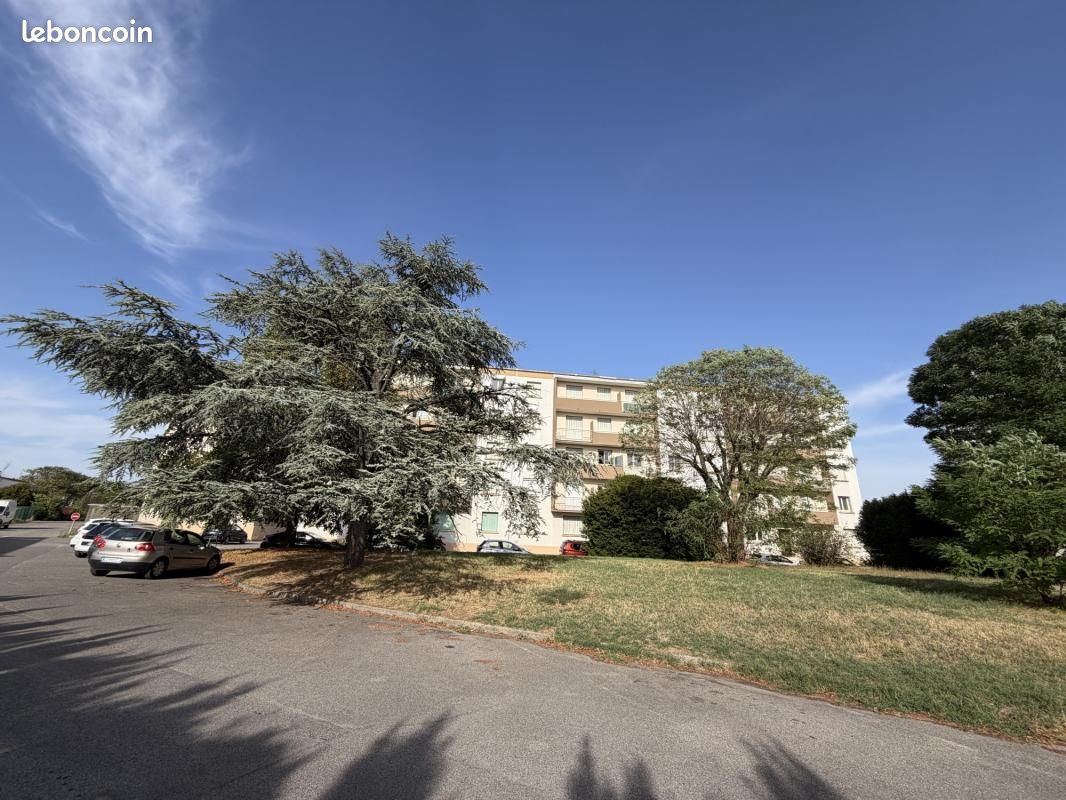 Appartement 3 pièces 56 m² · à Romans-sur-Isère · 56 m² · 122 000 €