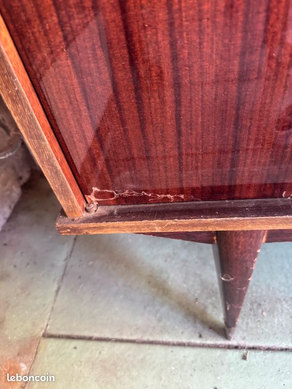 Meuble vitrine vintage années 60/70 – buffet vitré sur pieds compas » (image 3)