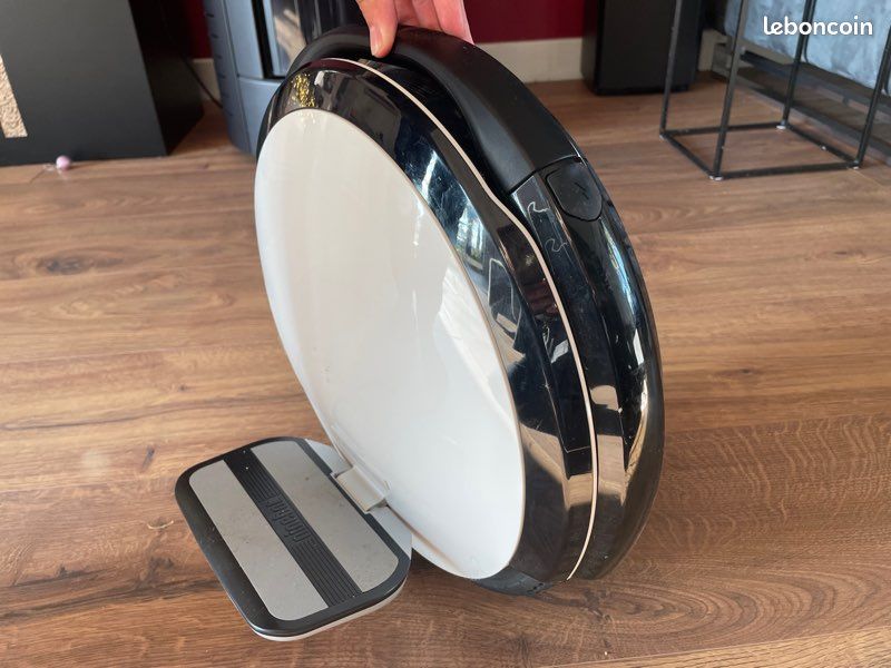 Ninebot one S2 (image 1)