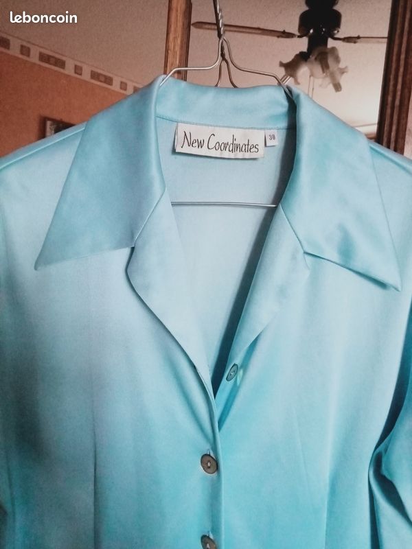 Chemisier bleu satiné femme T 38 vintage 1975 Disco (image 4)
