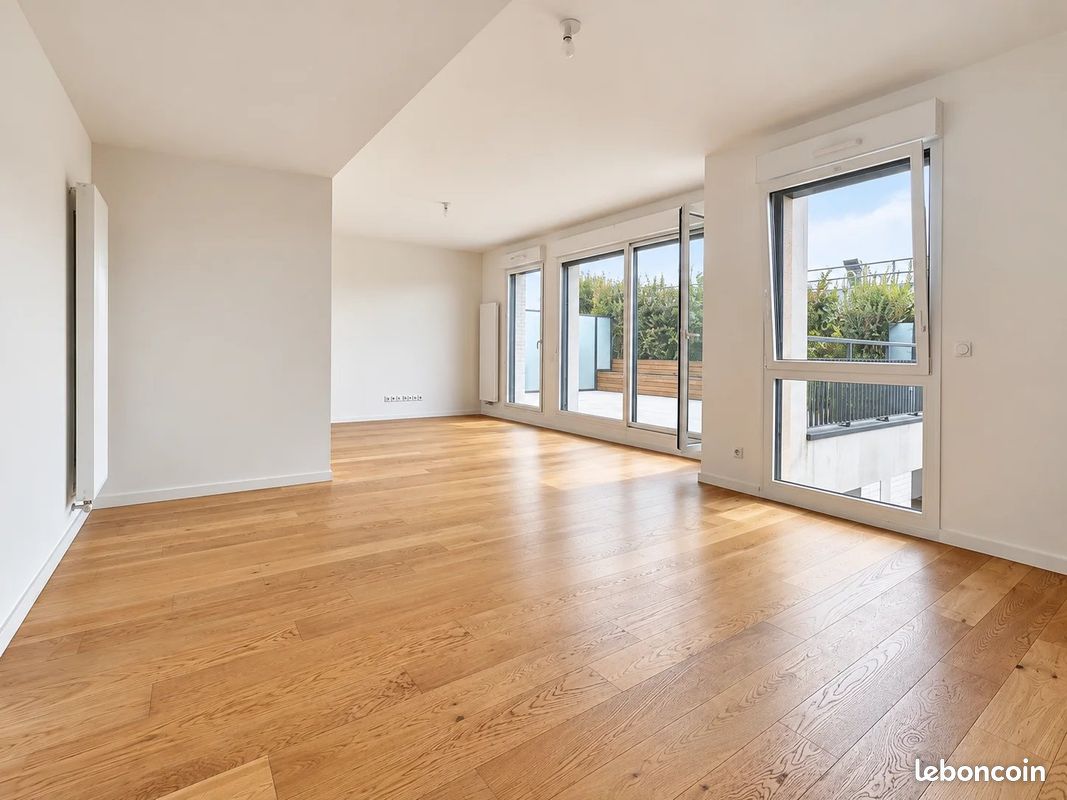 Appartement 5 pièces 129 m² · à Bordeaux · 129 m² · 1 990 €/mois