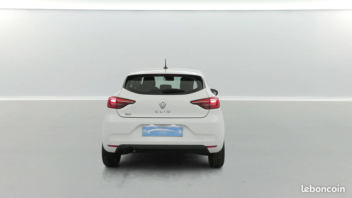 RENAULT Clio TCe 90 Equilibre (image 4)