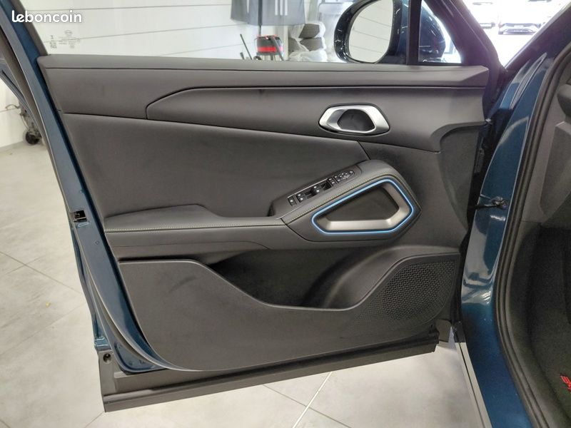 BYD Atto 2 Dmi BOOST 212 ch (image 12)