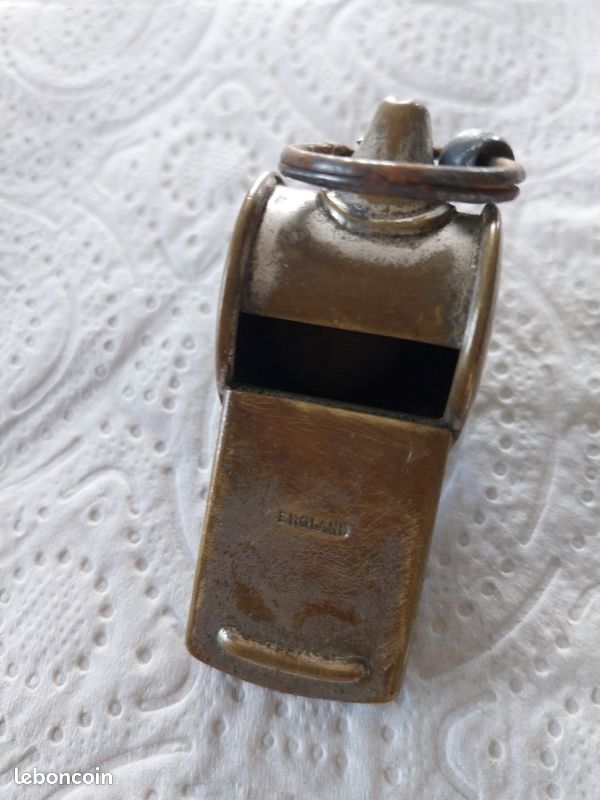 Ancien Sifflet Sportcraft Japon 1950 - Métal Laiton Nickelé, Bille Liège