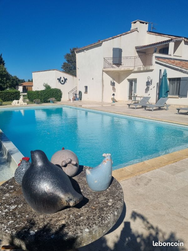 Maison 6 pièces 220 m² · à Beaucaire · 220 m² · 797 000 €