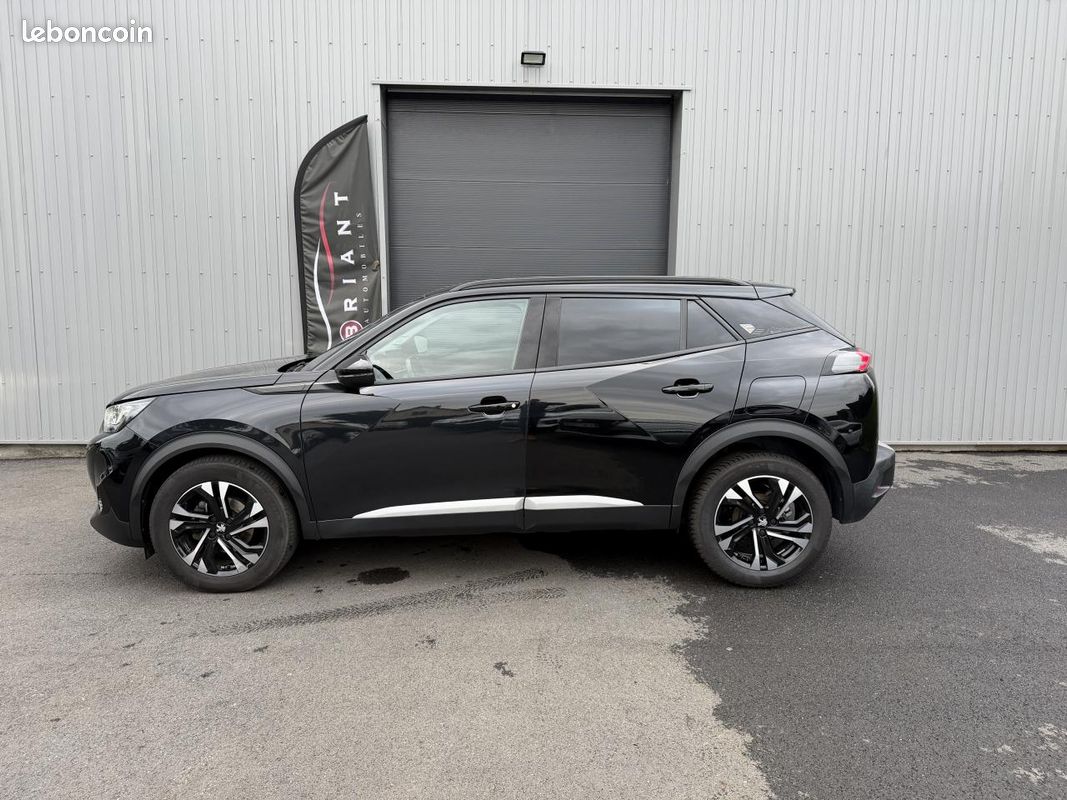 PEUGEOT 2008 1.2i PT S&S 130 Roadtrip (image 2)