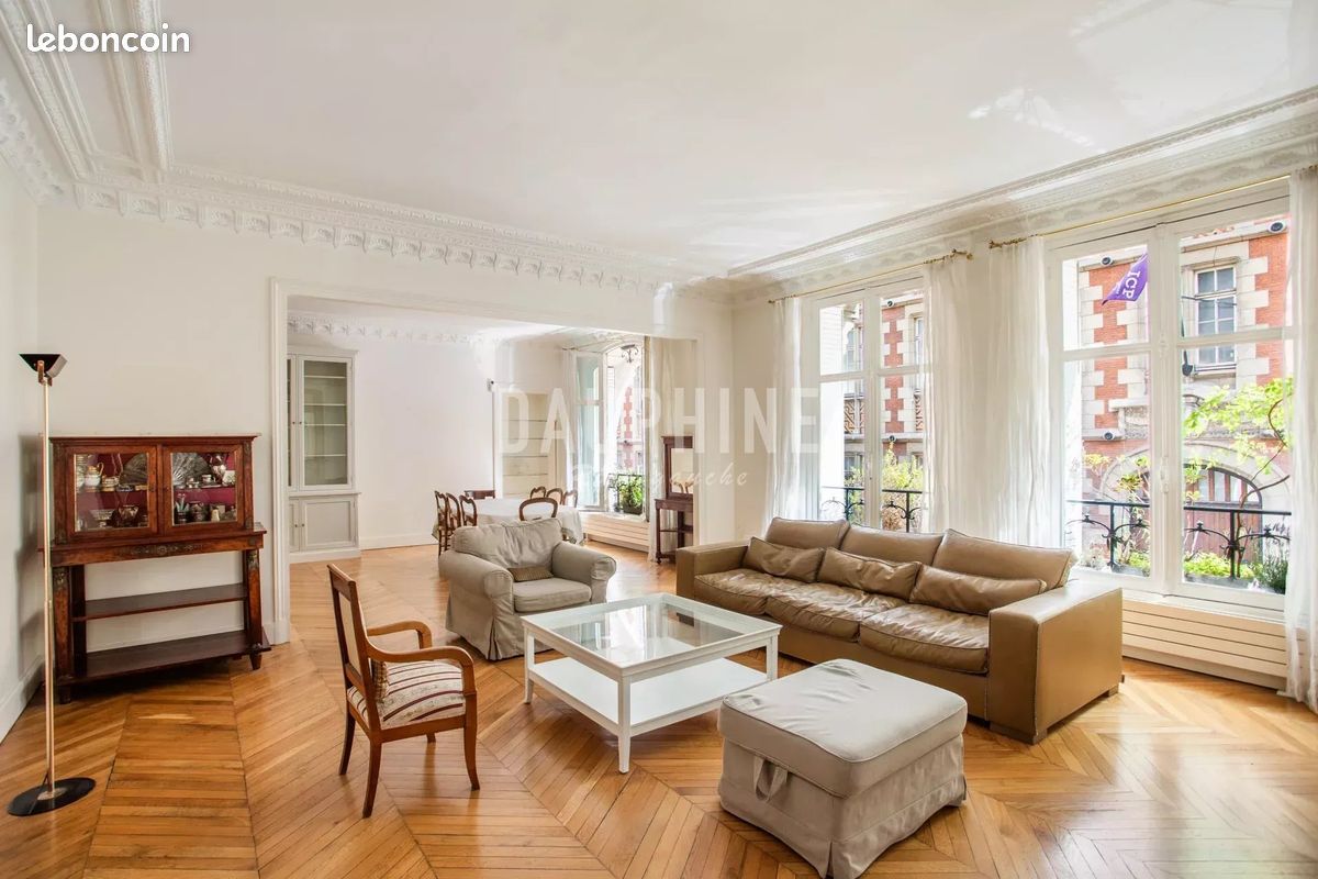 Appartement 8 pièces 172 m² · à Paris · 172 m² · 2 900 000 €