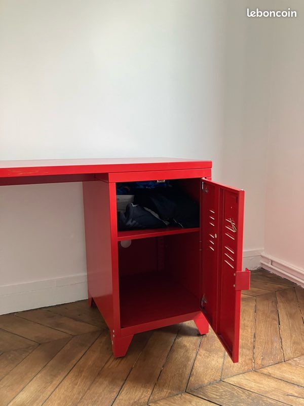 Bureau IKEA métallique rouge (image 2)