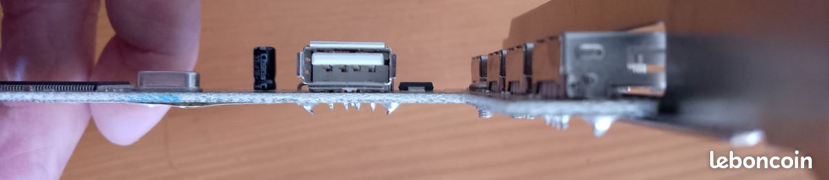 Carte 4+1 USB PC bureau (image 4)