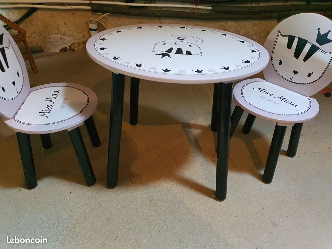 Table + 2 chaises enfants (image 7)