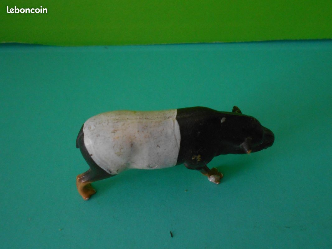 Figurine Tapir Starlux Zoo - Plastique France échelle 1/32 (60mm) - Bon état Vintage