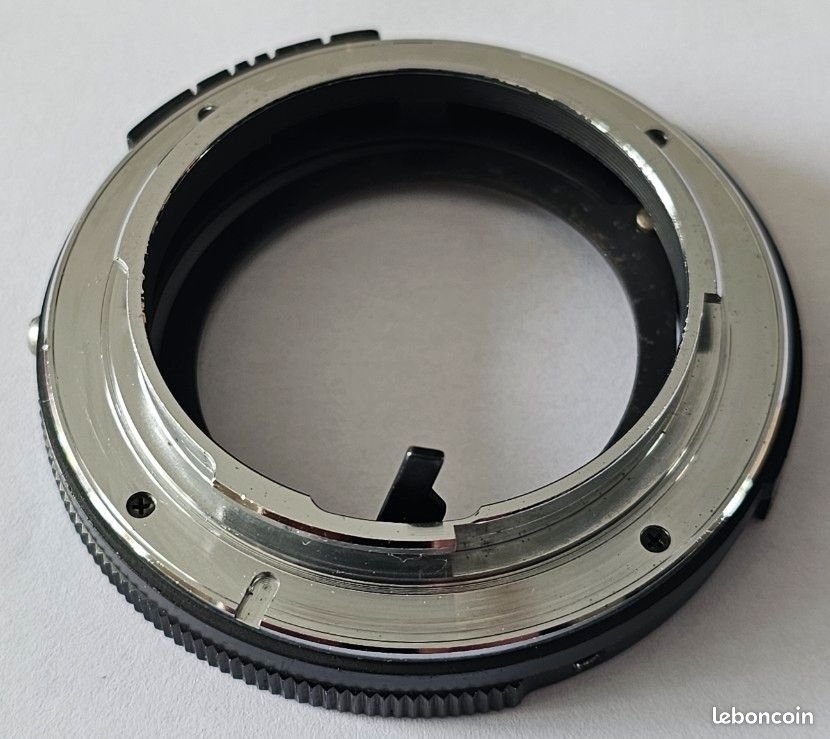 Adaptateur Nikon G avec bague de diaphragme (image 1)