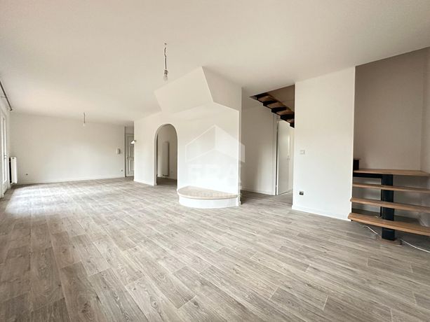 Maison a louer eragny - 5 pièce(s) - 142 m2 - Surfyn