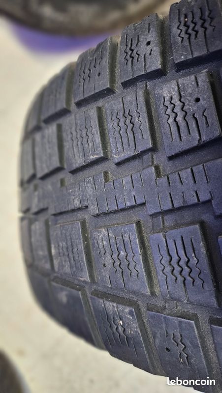 Pack jante/pneus tt terrain AUDI Q5 17 Pouces (image 3)