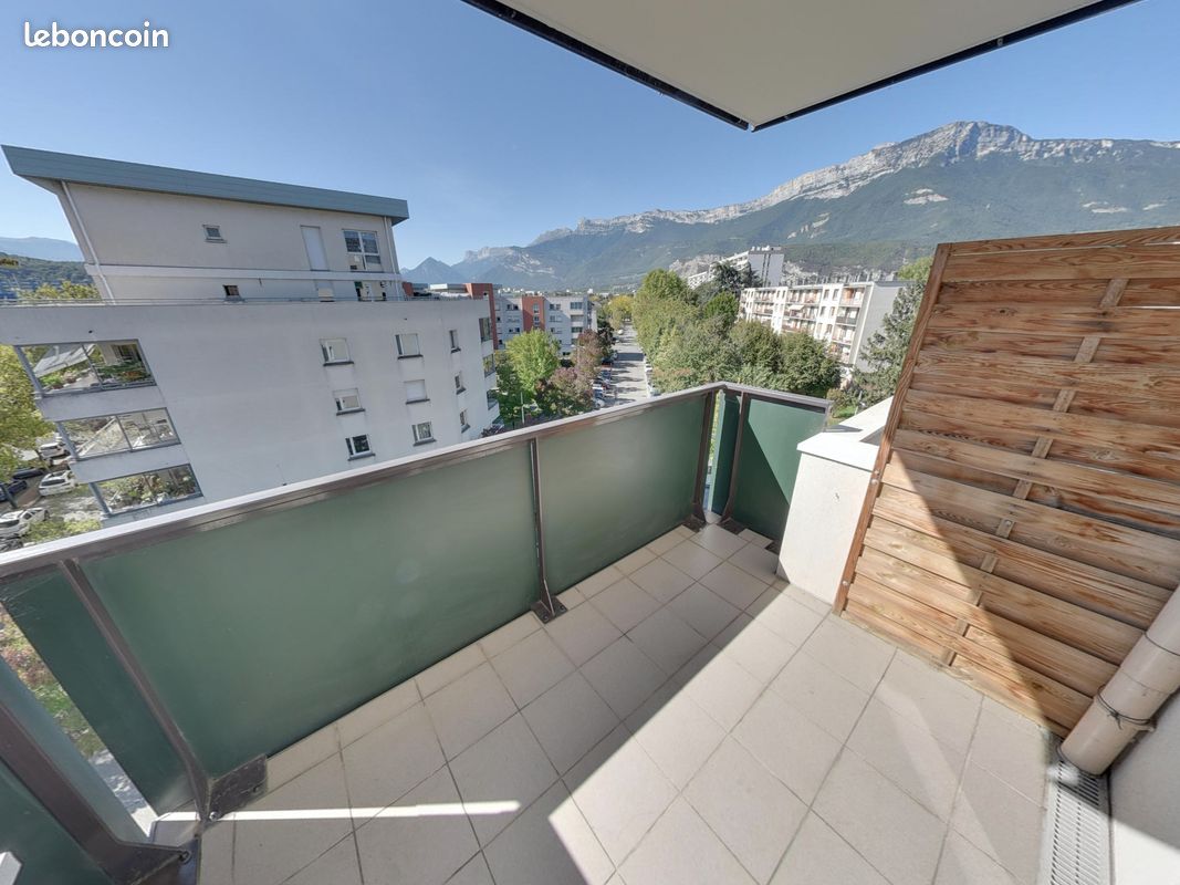 Appartement 2 pièces 45 m² · à Échirolles · 45 m² · 99 500 €