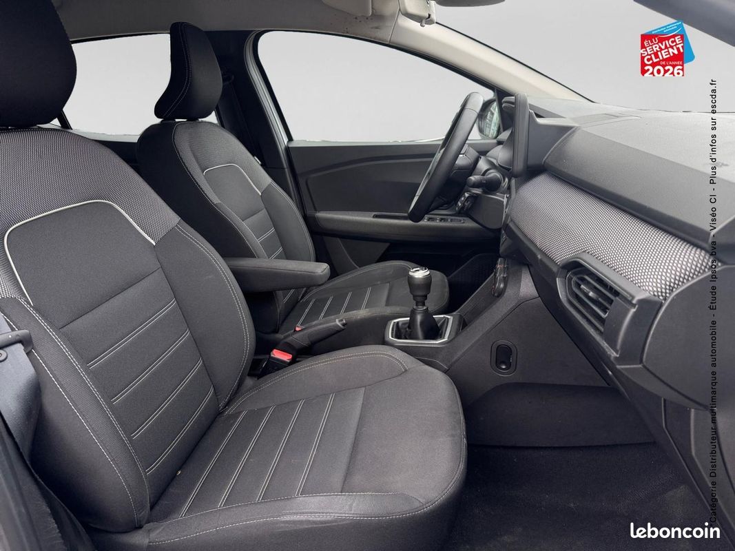 Dacia Sandero 1.0 TCe 90ch Confort (image 5)