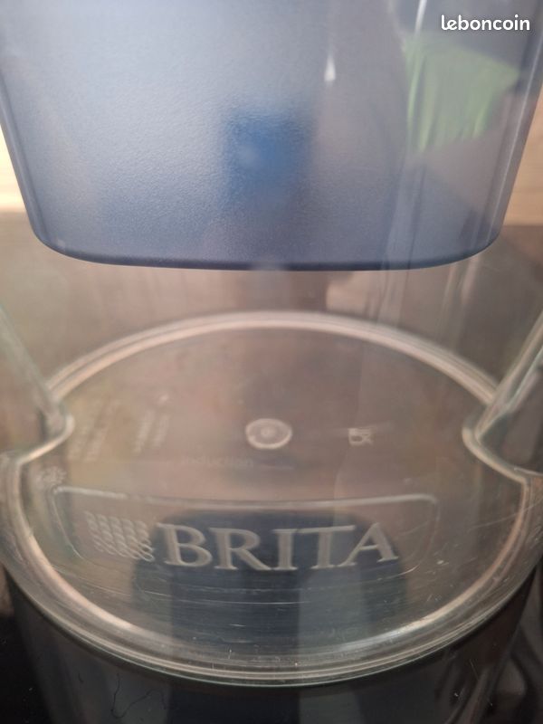 Brita + 8 recharges neuves (image 6)