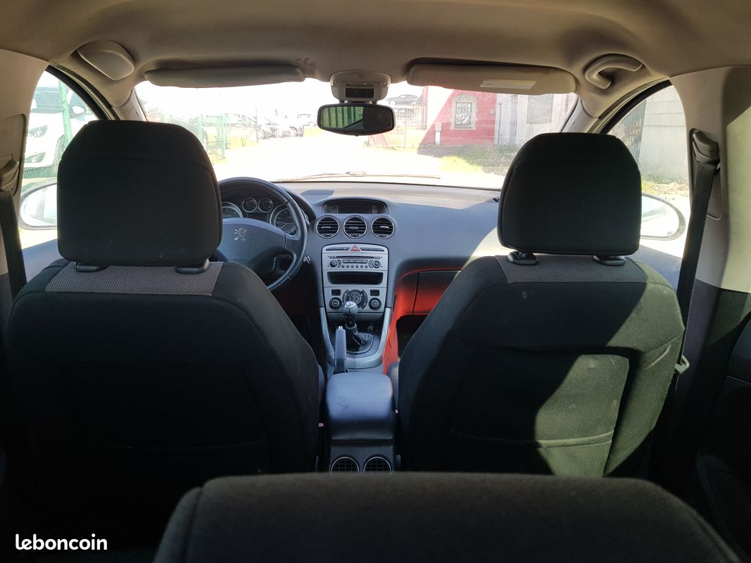 PEUGEOT 308 1.6 HDi (image 5)