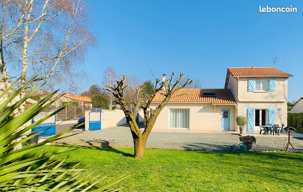 Maison 6 pièces 145 m² · à Aiffres · 145 m² · 284 500 €
