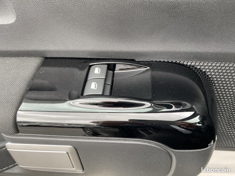 Citroen C3 1.2 PureTech 110ch S&S MAX Boite Automatique (image 22)
