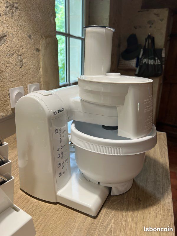 Robot Multifonctions BOSCH🍲 (image 2)