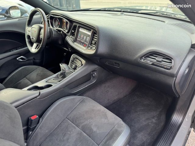 Dodge Challenger V8 6.4 Scat Pack 492ch boîte automatique 26595 KMS NAVIGATION AUDIO ALPINE *DISPONIBLE ET VISIBLE SUR NOTRE PARC* 57900 EUR (image 3)