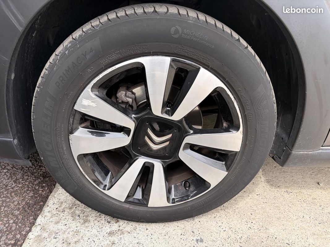 CITROËN C3 PureTech 110 S&S BVM6 Shine Business (image 7)