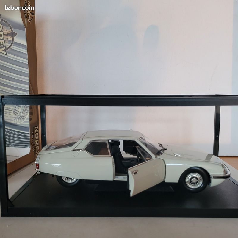 NOREV 158 – Citroën DS 21 Miniature échelle 1:43, Couleur Blanc Cassé, En Boîte