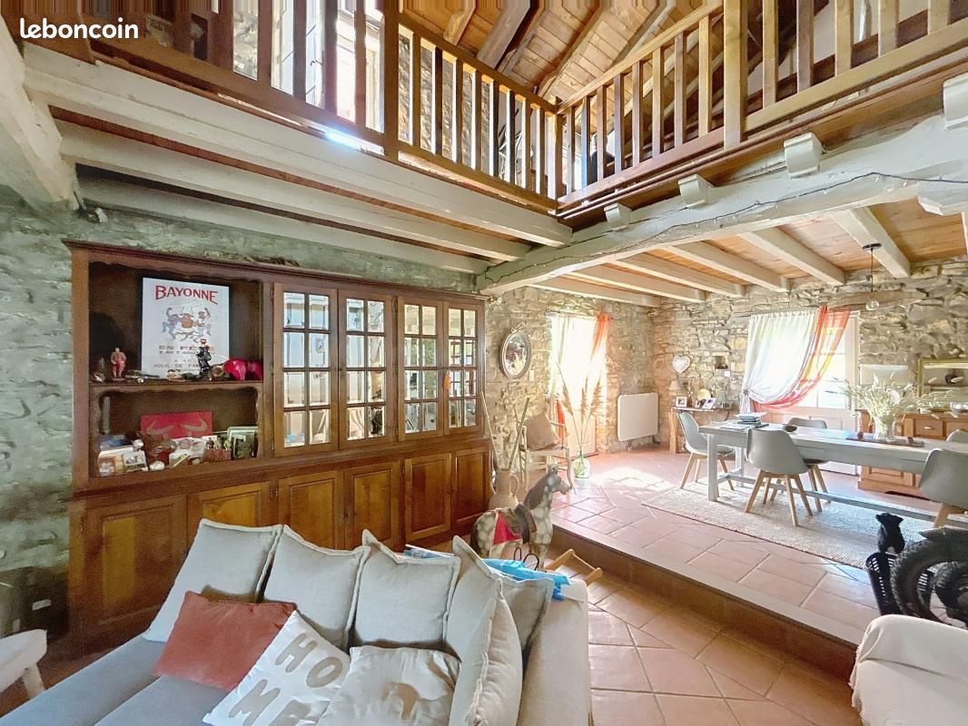 Ferme 5 pièces 210 m² (image 4)
