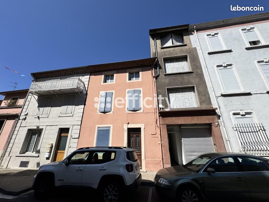 Maison 5 pièces 100 m² · à Saint-Vallier · 100 m² · 84 000 €