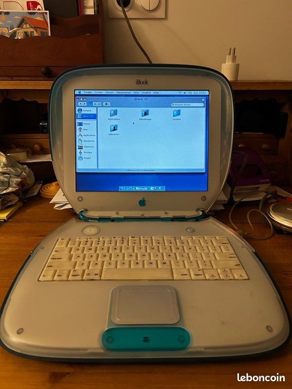 iBook G3 Clamshell Palourde 366MHz Graphite 'Spécial Édition' - Clavier
