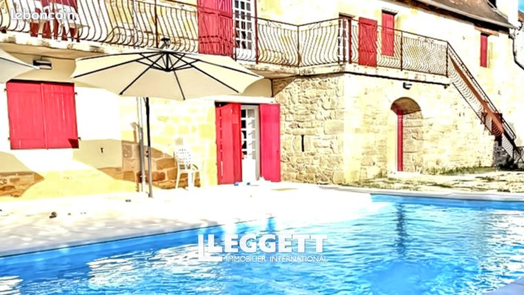 Maison 8 pièces 170 m²