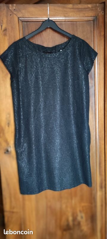 Robe de fêtes (image 1)